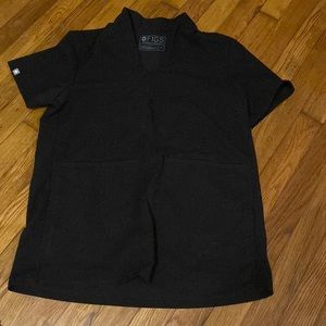 Black Figs Banepa Oversized Pocket Scrub Top